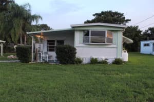 2638 SE 38th Trl, Okeechobee, FL 34974 Sold 08/22/24