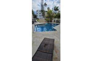 54 Isle Of Venice Drive 3, Fort Lauderdale, FL 33301 - MLS#F10456328