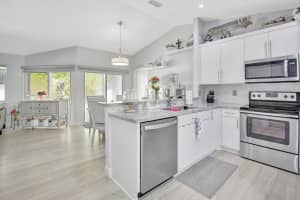 11968 NW 12th St, Pembroke Pines, FL 33026 Sold 10/16/24