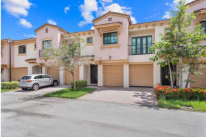 6136 Grand Cypress Cir E 6136, Coconut Creek, FL 33073 Sold 10/01/24