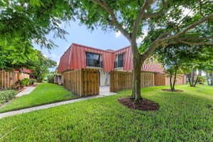 3203 Gardens East Dr A, Palm Beach Gardens, FL 33410 Sold 10/08/24