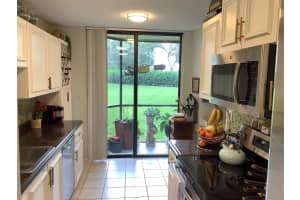 3450 Blue Lake Dr 103, Pompano Beach, FL 33064 Sold 12/06/24