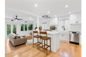 708 SE 9th St, Fort Lauderdale, FL 33316 Sold 11/15/24