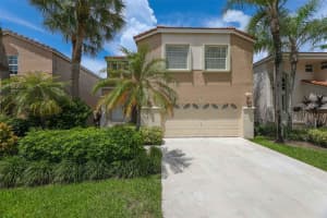 10843 NW 12th Ct, Plantation, FL 33322 Sold 10/03/24