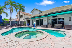 11570 Gorham Dr, Cooper City, FL 33026 Sold 12/27/24
