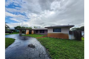 480 SW 54TH AVE, Plantation, FL 33317 Sold 05/30/25
