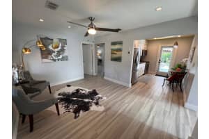 250 NE 42nd St, Oakland Park, FL 33334 Sold 06/20/25