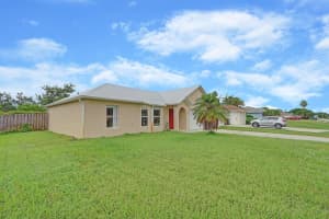 882 SW BUTTERFLY Terrace, Port Saint Lucie, FL 34953 Sold 01/09/25