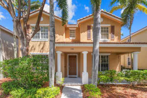 1547 Fenton Dr, Delray Beach, FL 33445 Sold 09/27/24