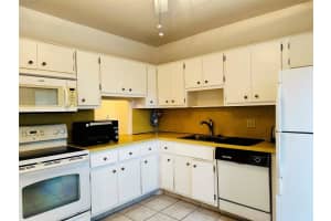 6731 Cypress Rd 110, Plantation, FL 33317 Sold 11/22/24