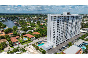 2200 NE 33rd Ave 8D, Fort Lauderdale, FL 33305 Sold 10/15/24