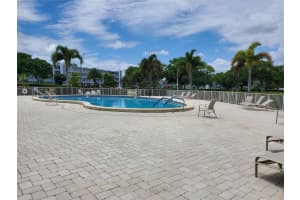 110 Lyndhurst E 110, Deerfield Beach, FL 33442 Sold 11/12/25