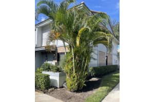 9787 E Riverside Dr 62-4, Coral Springs, FL 33071 Sold 10/25/24
