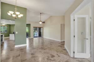 957 NW 93rd Ave 957, Plantation, FL 33324 Sold 02/07/25