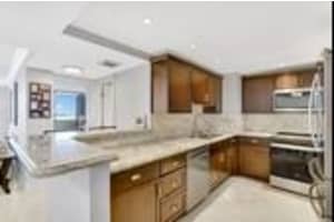 5200 N Flagler Dr 802, West Palm Beach, FL 33407 - MLS#F10456975