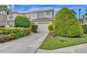 9974 Lago Dr 9974, Boynton Beach, FL 33472 Sold 09/25/24