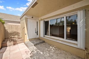 12301 NW 14th St 12301, Pembroke Pines, FL 33026 Sold 10/15/24