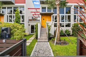 900 NE 4th St A2, Fort Lauderdale, FL 33301 Sold 03/17/25