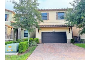4914 NW 57th Ct, Tamarac, FL 33319 Sold 12/20/24