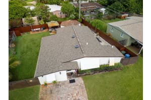 5601 NE 8th Ave, Oakland Park, FL 33334 Sold 02/28/25
