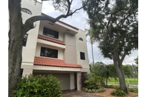 1400 NE 9th St 1400, Fort Lauderdale, FL 33304 Sold 10/29/24