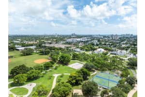 1400 NE 9th St 1400, Fort Lauderdale, FL 33304 Sold 10/29/24