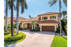 2326 NE 29th St, Lighthouse Point, FL 33064 Sold 06/09/25