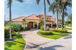 2326 NE 29th St, Lighthouse Point, FL 33064 Sold 06/09/25