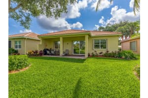 6978 Watertown Dr, Boynton Beach, FL 33437 Sold 10/31/24