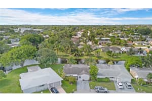 6900 NW 10th Ct, Margate, FL 33063 Sold 01/10/25