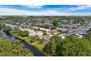 6900 NW 10th Ct, Margate, FL 33063 Sold 01/10/25