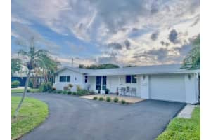 807 SE 9th Ter, Deerfield Beach, FL 33441 Sold 03/07/25