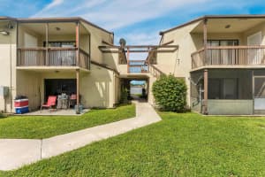 415 NW 210th St 204, Miami, FL 33169 Sold 11/27/24