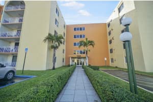 7000 NW 186th St 4-219, Hialeah, FL 33015 Sold 11/26/24