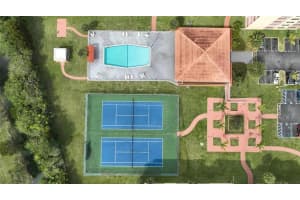 7000 NW 186th St 4-219, Hialeah, FL 33015 Sold 11/26/24