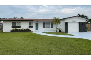 2120 NW 117th Ter, Pembroke Pines, FL 33026 Sold 02/06/25