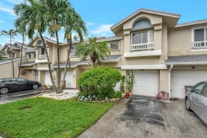 2043 Discovery Cir E, Deerfield Beach, FL 33442 Sold 08/28/25