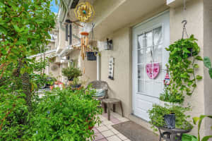 2043 Discovery Cir E, Deerfield Beach, FL 33442 Sold 08/28/25