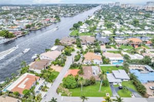 1584 N Blue Water Ter N, Lauderdale By The Sea, FL 33062 Sold 09/30/24