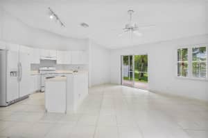 7222 NW 1st Mnr, Plantation, FL 33317 Sold 12/31/24