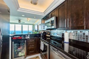 333 NE 21st Ave 1614, Deerfield Beach, FL 33441 - MLS#F10457526