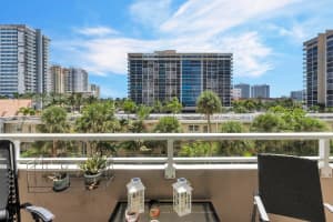 1985 S Ocean Dr 2L, Hallandale Beach, FL 33009 Sold 11/04/24