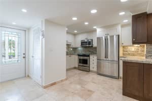 711 S Hollybrook Dr 201, Pembroke Pines, FL 33025 Sold 12/10/24