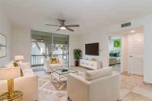 711 S Hollybrook Dr 201, Pembroke Pines, FL 33025 Sold 12/10/24