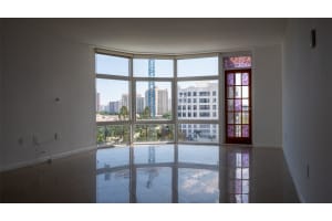 20100 W Country Club Dr 1007, Aventura, FL 33180 - MLS#F10457596