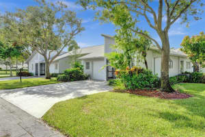8938 Sunnywood Pl B, Boca Raton, FL 33496 Sold 06/09/25