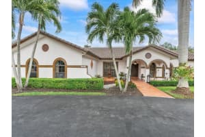 9882 SW 147th St, Miami, FL 33176 Sold 12/02/24