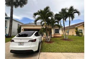 6264 LANSDOWNE Circle, Boynton Beach, FL 33437 Sold 09/27/24