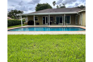 9120 NW 13th St, Plantation, FL 33322 Sold 10/31/24