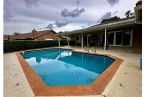 9120 NW 13th St, Plantation, FL 33322 Sold 10/31/24